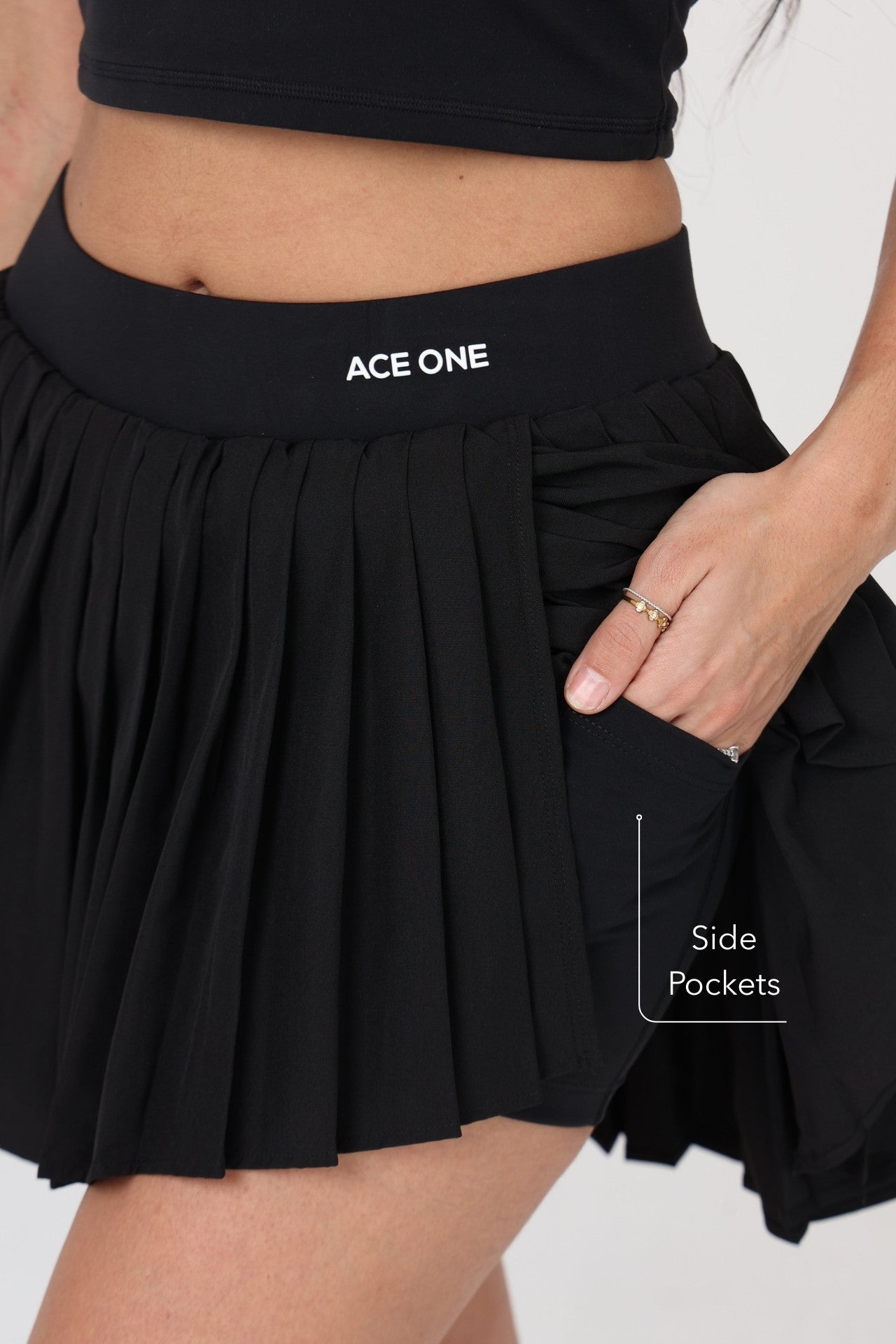 ACE ONE black padel skirt integrated inner short detail